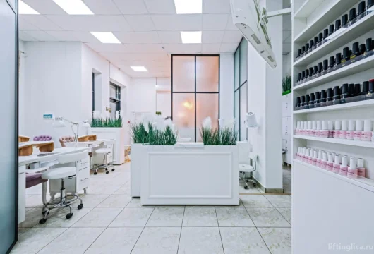 салон красоты nailcult на улице маршала захарова фото 13 - liftinglica.ru
