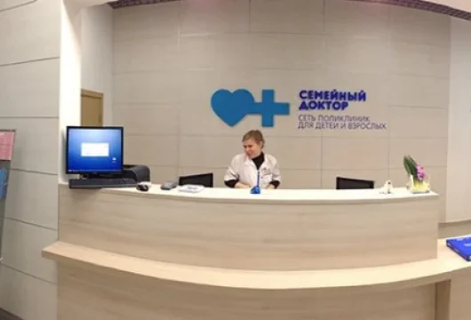 поликлиника №7 семейный доктор в проезде дежнёва фото 2 - liftinglica.ru